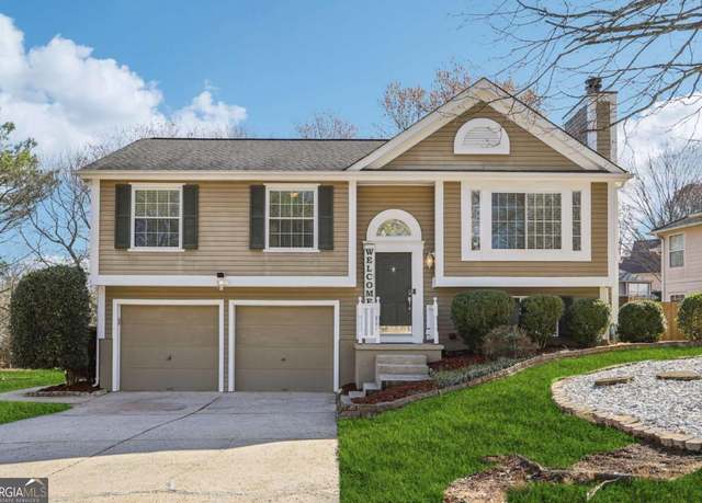 Property at 10475 Willow Meadow Cir, Alpharetta, GA 30022, 3 beds, 2.5 baths