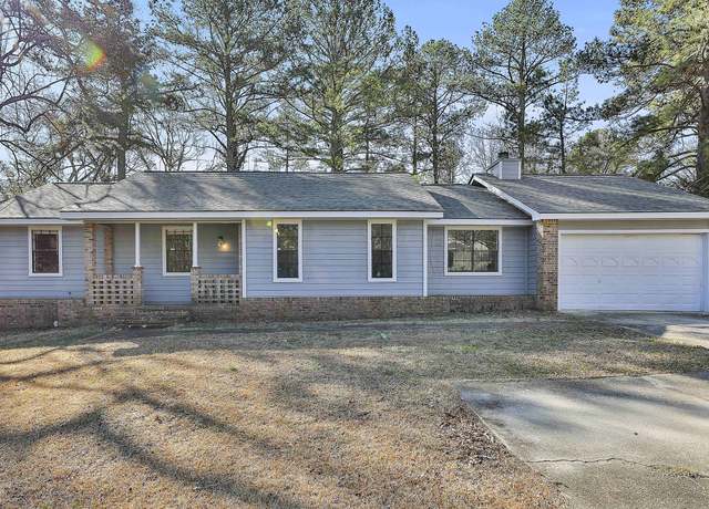 Property at 6187 Radford Dr, Riverdale, GA 30296, 3 beds, 2 baths