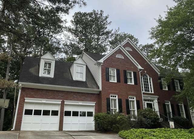 Property at 171 Galesburg Dr, Lawrenceville, GA 30044, 5 beds, 2.5 baths