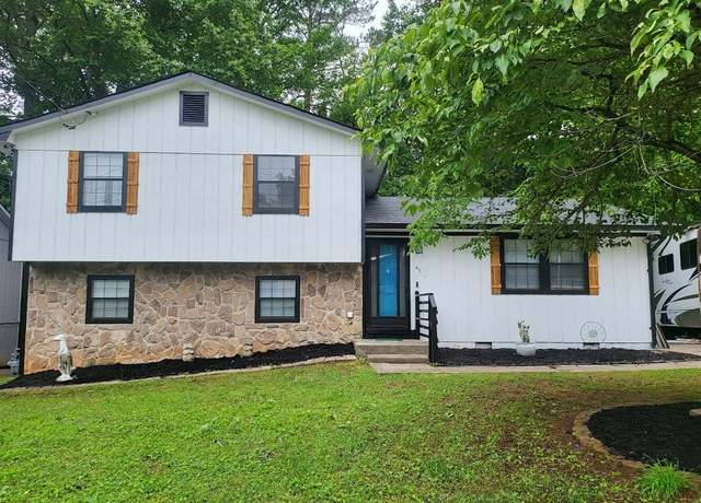 Property at 6118 Dana Ct #6, Lithonia, GA 30058, 3 beds, 2.5 baths