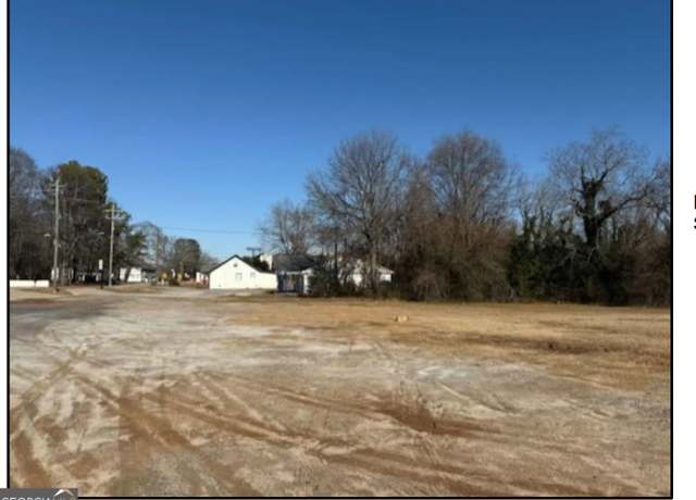 Property at 904 Main St, Forest Park, GA 30297