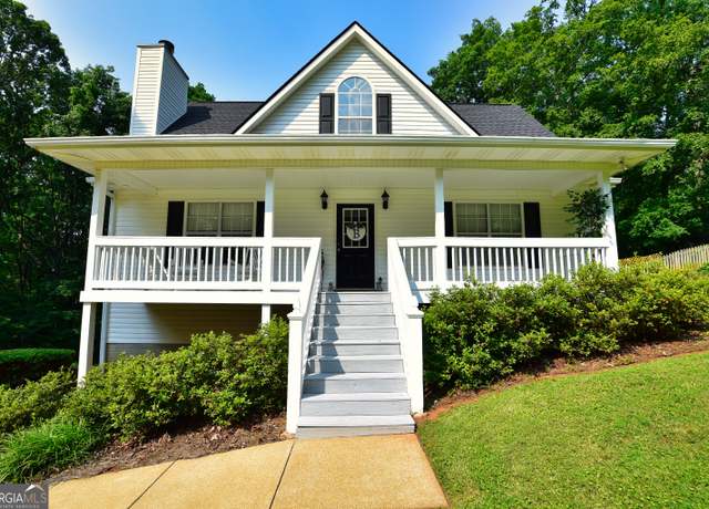 Property at 150 Whitaker Rd, Lagrange, GA 30240, 3 beds, 2.5 baths
