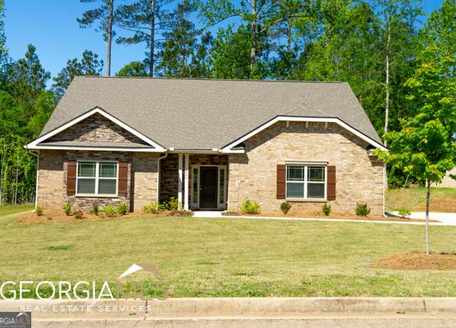 Property at 1100 Stiles Xing, Griffin, GA 30223, 4 beds, 3 baths