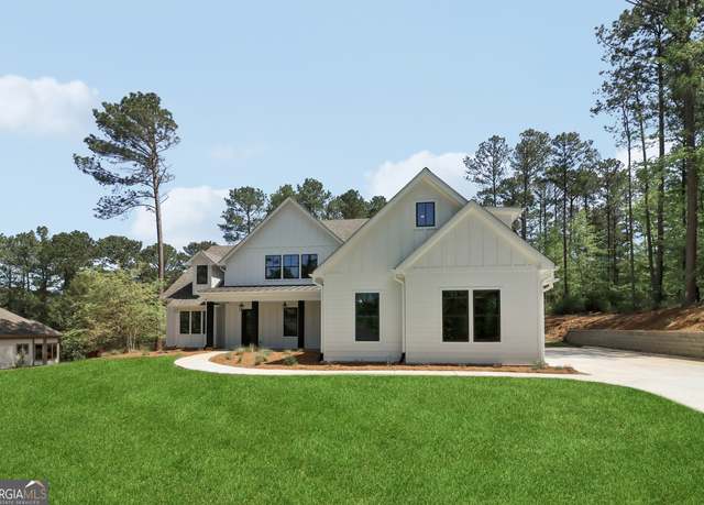 Property at 2300 Club Dr, Greensboro, GA 30642, 5 beds, 4 baths