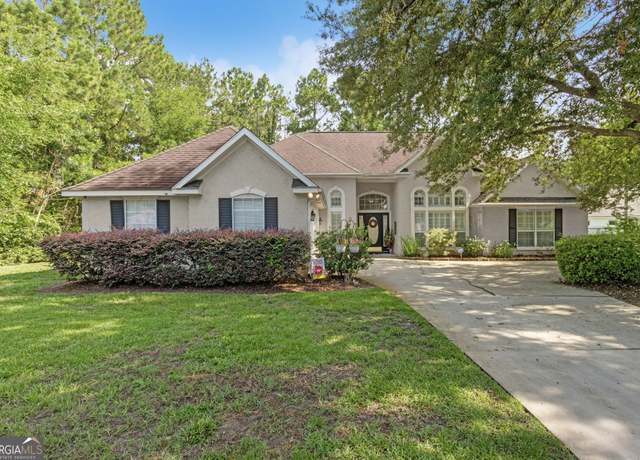 Property at 203 Cumberland Dr, Kingsland, GA 31548, 4 beds, 3 baths