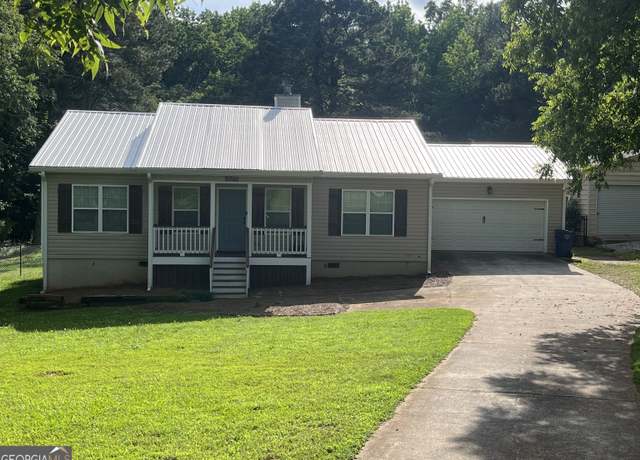 Property at 5761 Hancock Dr, Social Circle, GA 30025, 3 beds, 2 baths