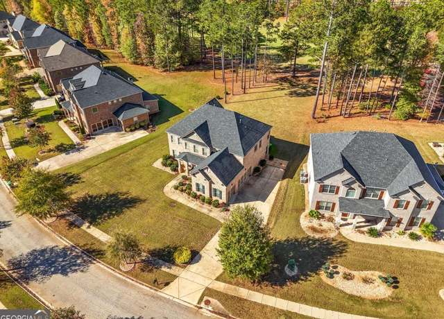 Property at 6857 Louis Dr, Locust Grove, GA 30248, 5 beds, 4 baths