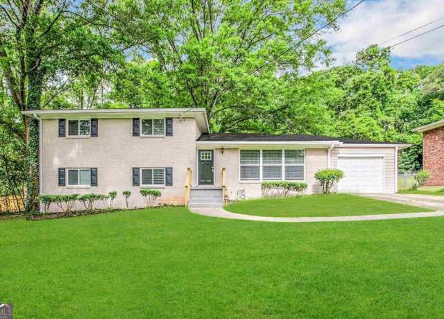 Property at 2099 Yucca Dr, Decatur, GA 30032, 5 beds, 2 baths