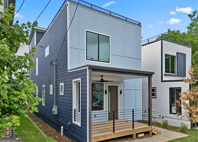 Property at 569 Middle St SW, Atlanta, GA 30310, 4 beds, 3.5 baths