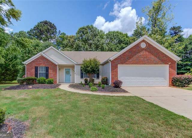 Property at 738 Baskins Cir, Winder, GA 30680, 3 beds, 2 baths