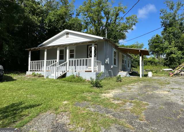 Property at 2017 Lowe St, Macon, GA 31204, 3 beds, 1 bath
