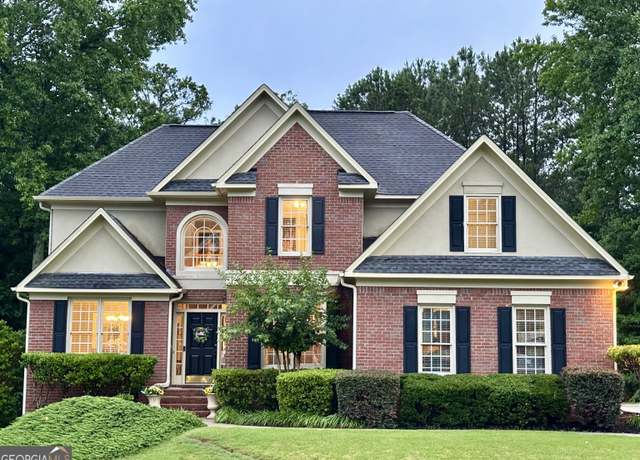 Property at 11260 Donnington Dr, Johns Creek, GA 30097, 6 beds, 3.5 baths