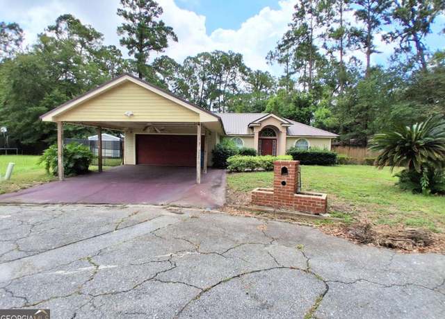 Property at 52 Hornet Dr, Brunswick, GA 31525, 3 beds, 2 baths