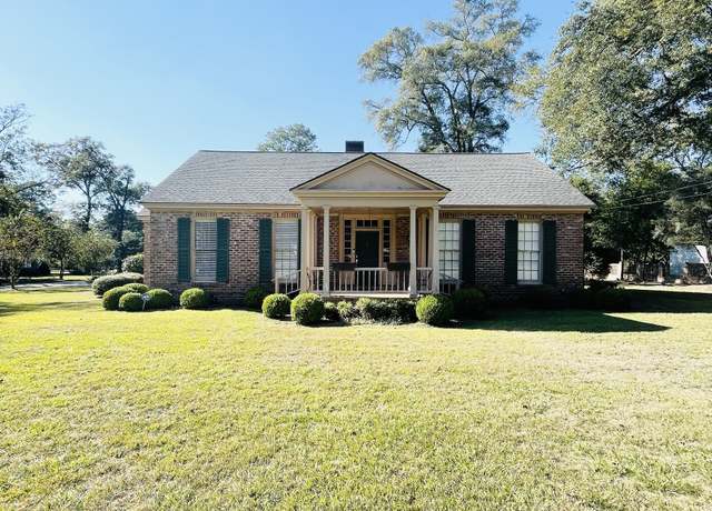 Property at 601 Engram St, Montezuma, GA 31063, 3 beds, 3 baths