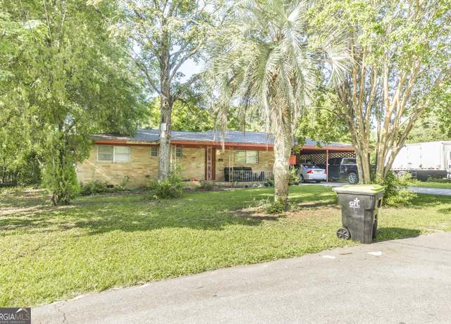 Property at 112 Cranford St, Warner Robins, GA 31093, 3 beds, 1.5 baths