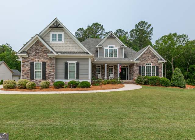 Property at 319 Beaconsfield Dr, Sharpsburg, GA 30277, 4 beds, 3.5 baths