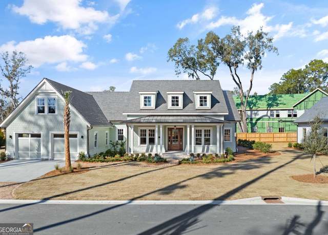 Property at 4 Fred Dr, St. Simons, GA 31522, 4 beds, 4.5 baths