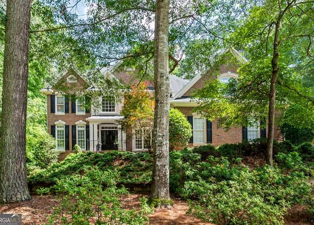 Property at 120 Oak Shadow Way, Fayetteville, GA 30215, 5 beds, 5 baths