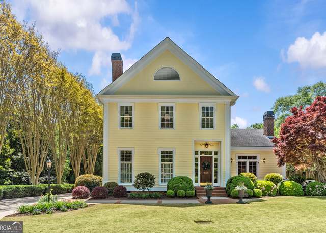 Property at 665 E Walton St, Madison, GA 30650, 3 beds, 3.5 baths