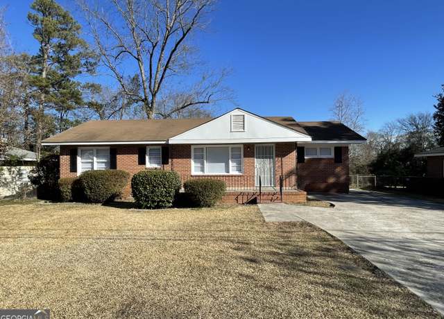 Property at 4428 Summerhill Dr, Macon, GA 31204, 3 beds, 1 bath