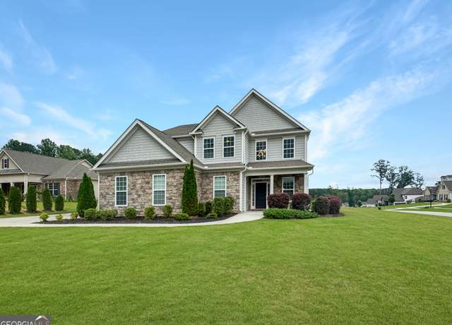 Property at 76 Hodges St, Newnan, GA 30263, 4 beds, 4 baths
