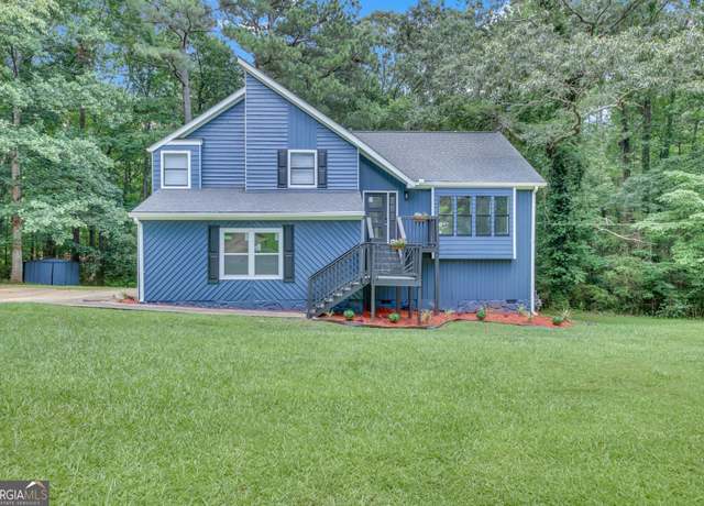 Property at 3706 Londonderry Ct, Lithonia, GA 30038, 4 beds, 3 baths