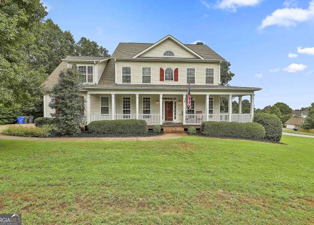 Property at 262 Otter Cir, Fayetteville, GA 30215, 6 beds, 4 baths