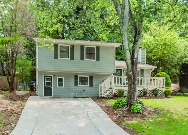 Property at 5772 Western Hills Dr, Norcross, GA 30071, 4 beds, 3 baths
