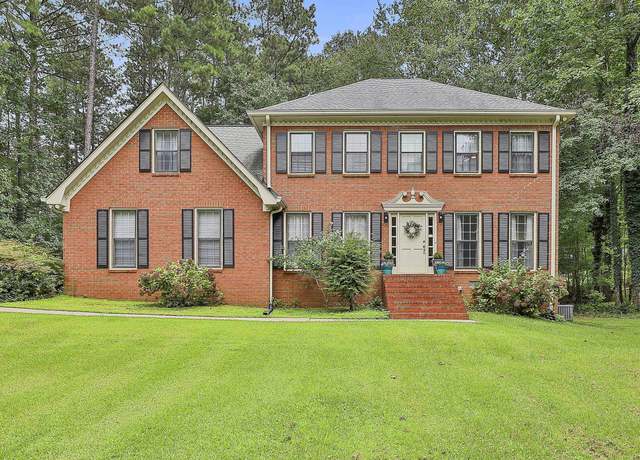 Property at 100 Kingswood Way, Fayetteville, GA 30215, 3 beds, 2.5 baths
