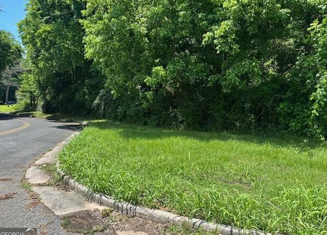 Property at 541 Reece St NE, Rome, GA 30161