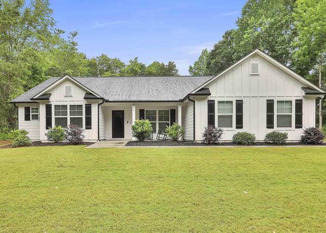 Property at 2112 Highway 54, Moreland, GA 30259, 4 beds, 3 baths