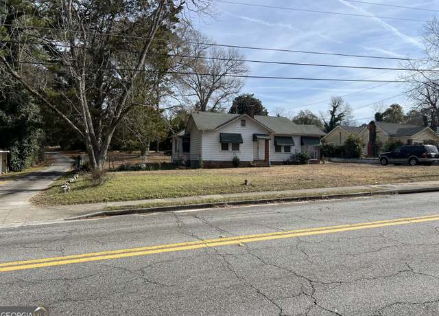 Property at 2229 New Clinton Rd, Macon, GA 31217, 2 beds, 2 baths