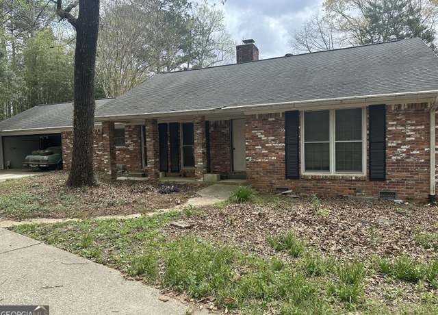 Property at 130 Sandy Dr, Stockbridge, GA 30281, 3 beds, 2 baths