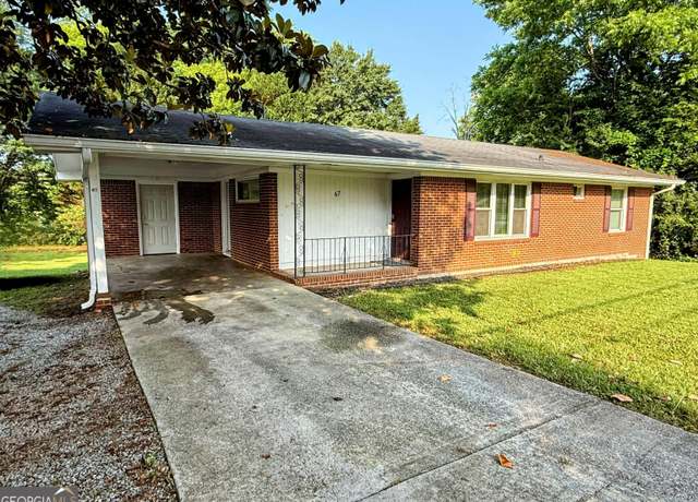Property at 67 Sprayberry Rd, Newnan, GA 30263, 3 beds, 2 baths