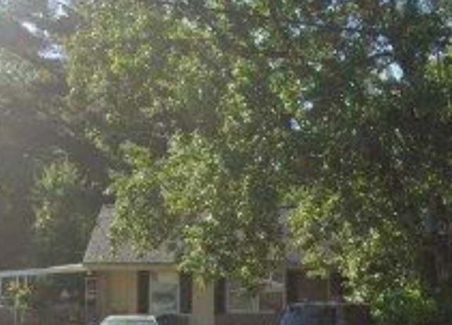 Property at 7002 Fielder Rd, Rex, GA 30273, 4 beds, 1.5 baths
