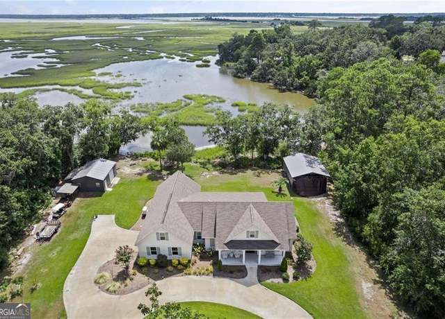 Property at 18 Ripple Creek Way, Brunswick, GA 31520, 3 beds, 2.5 baths