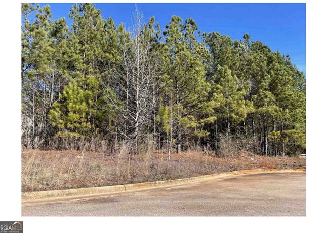 Property at 409 Marilyn Ct, Stockbridge, GA 30281