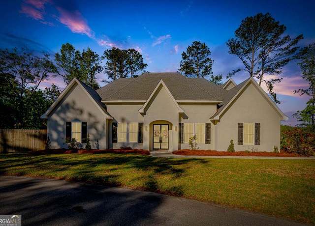 Property at 96 Hillery Lake Dr, Brunswick, GA 31523, 4 beds, 3 baths