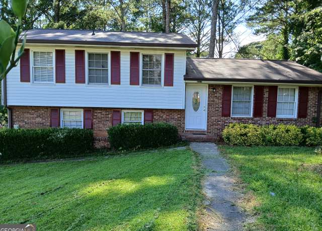 Property at 6557 Wendell Cir, Morrow, GA 30260, 3 beds, 2.5 baths