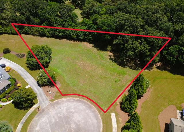 Property at 1011 Boxwood Pl, Madison, GA 30650