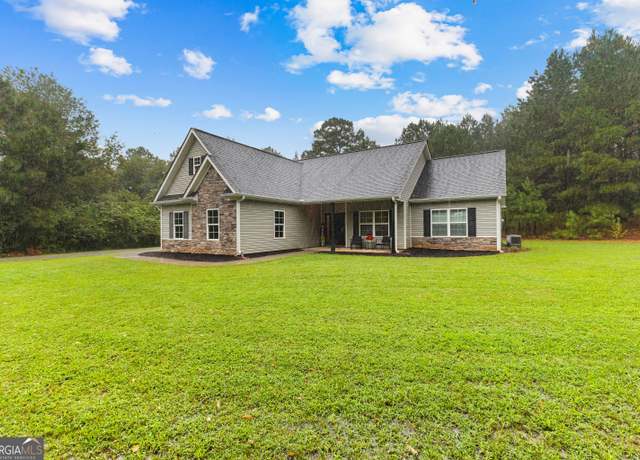 Property at 917 Ivy Cir, Concord, GA 30206, 3 beds, 2 baths