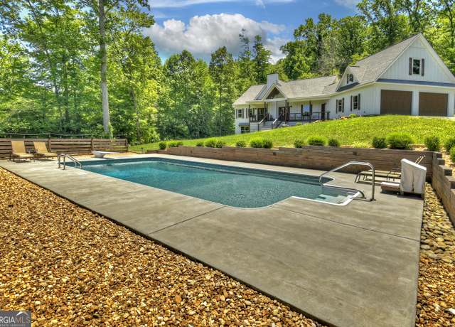 Property at 3181 Sugar Creek Rd, Blue Ridge, GA 30513, 3 beds, 4.5 baths