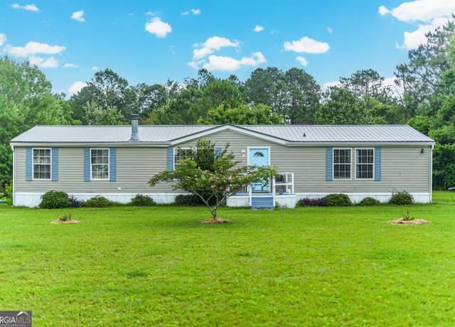 Property at 6162 Ayrin Brooke Ln, Blackshear, GA 31516, 3 beds, 2 baths