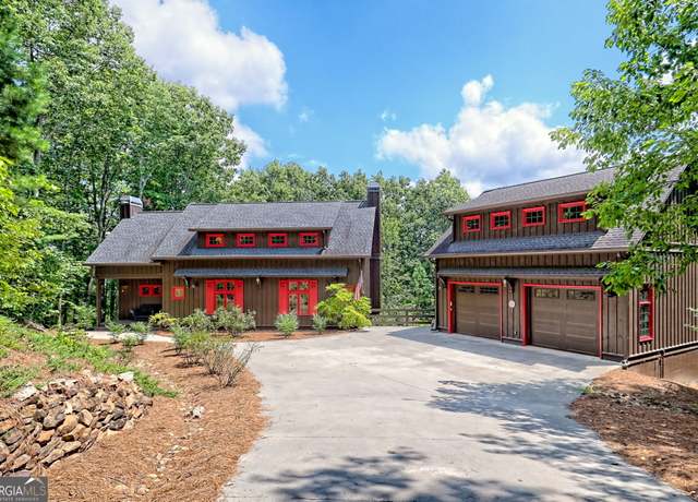 Property at 198 Clear View Trl, Lakemont, GA 30552, 3 beds, 2.5 baths