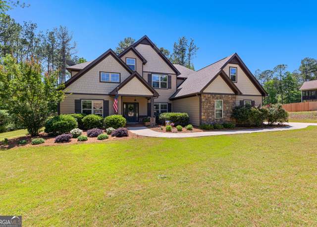Property at 105 Turnberry Trce, Sharpsburg, GA 30277, 5 beds, 3.5 baths