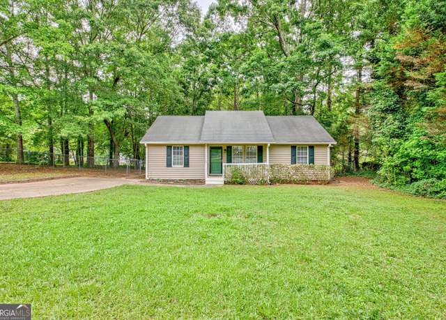 Property at 85 Prestigious Pl, Senoia, GA 30276, 3 beds, 2 baths