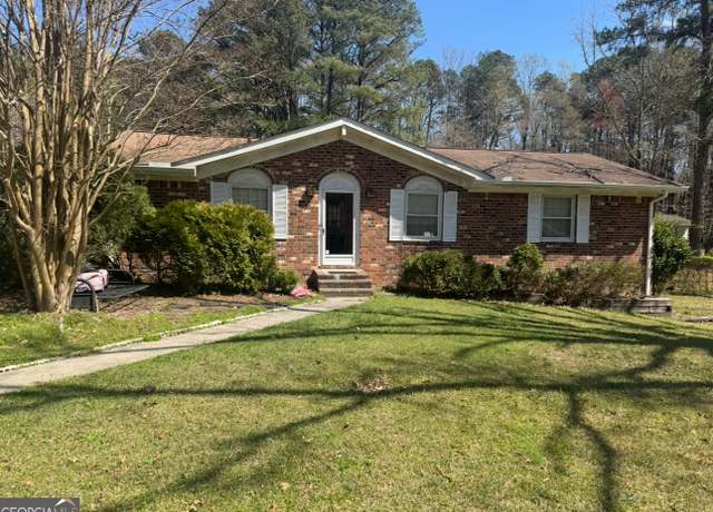 Property at 420 Dot Dr, South Fulton, GA 30349, 4 beds, 2 baths