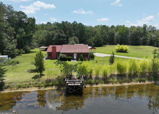 Property at 201 Shillelagh Ln, Dublin, GA 31021, 3 beds, 3 baths