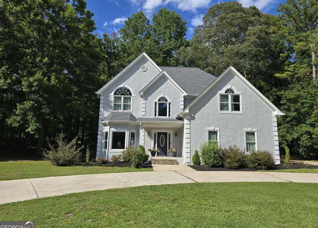 Property at 635 Ridgemont Dr, Fayetteville, GA 30215, 4 beds, 2.5 baths