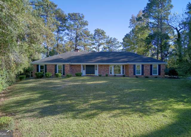 Property at 7140 Leighton Rd, Columbus, GA 31904, 4 beds, 3.5 baths